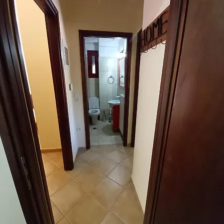το πέτρινο 5 *